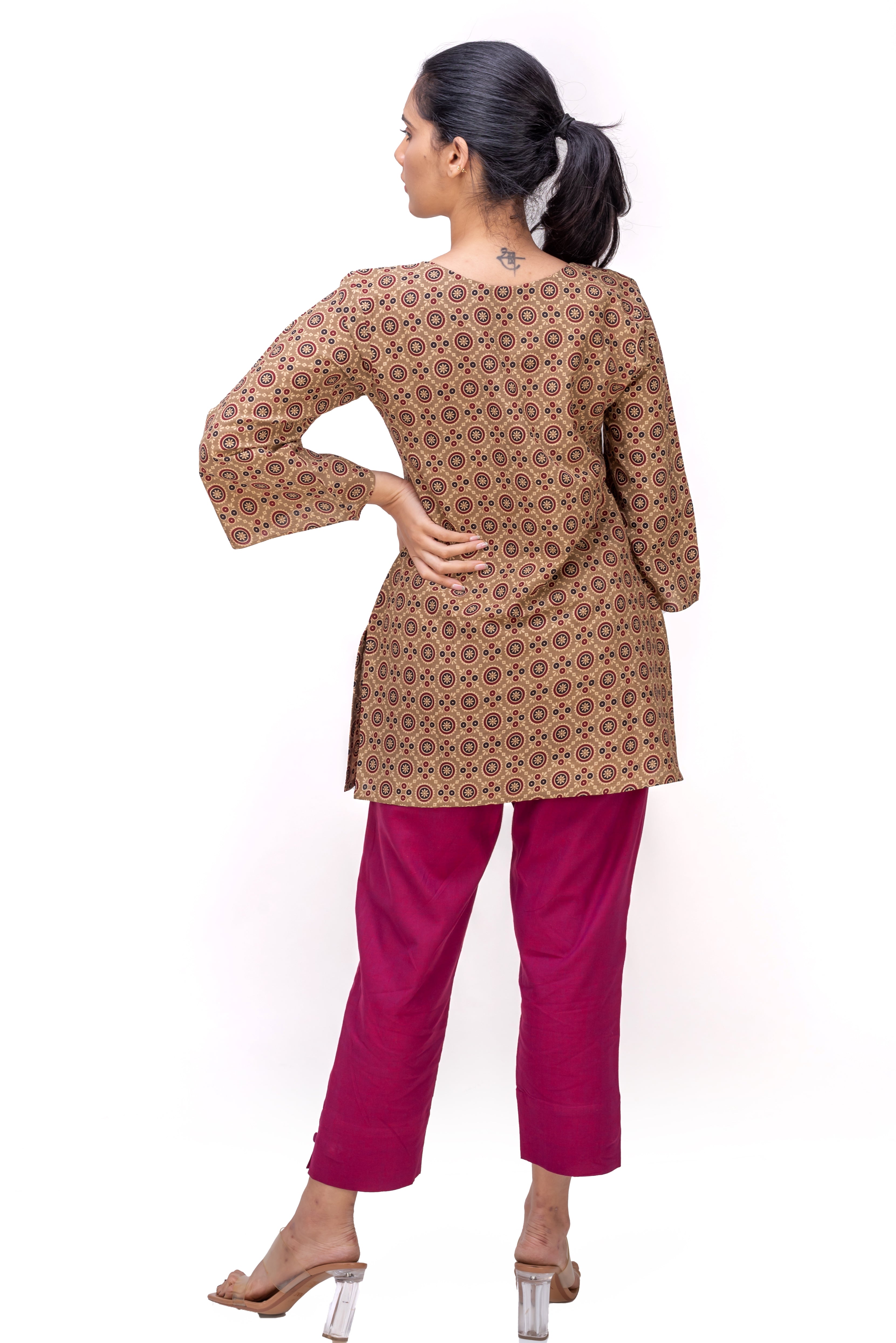 501-149 "Bell" Tunic top