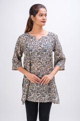 563-112 "Beth" Women's Tunic top